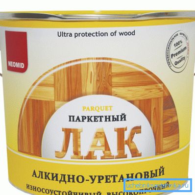 Alkyd-uretan parkettlack. Alkyd-uretan parkettlack.