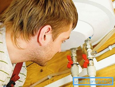 Reparera vattenvärmare ariston själv