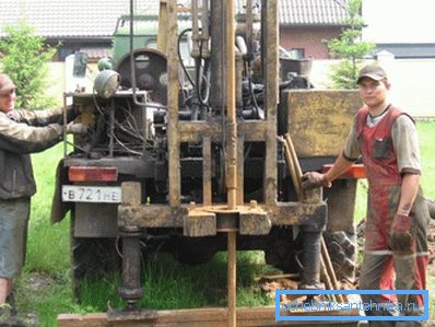 Boring machine in action Boring machine in action