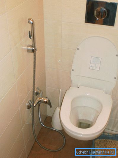 För sanering är det värt att installera en speciell enhet.