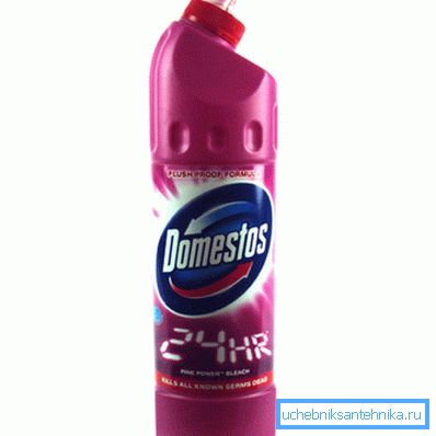 Domestos Pink för att förhindra förorening av toaletten