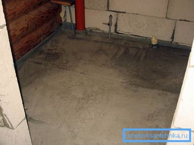 2761 Ready screed ovanpå avloppsrör