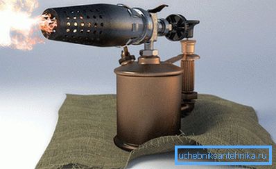 Använda en blowtorch