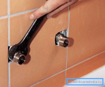 Så här installerar du excentrikerna för mixern själv Så här installerar du excentrikerna för mixern själv