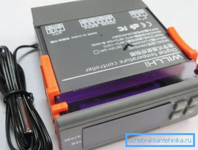 Incubator Controller