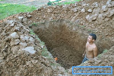 1131 Ditch under septiktanken