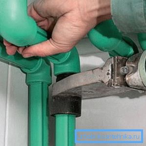 Installation av rör kan ske självständigt Installation av rör kan ske självständigt