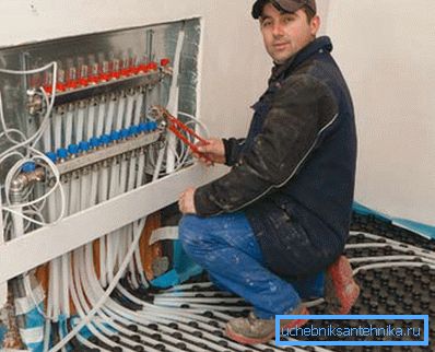 Installationsverksamheten är ganska komplex och kräver specialisters deltagande. Installationsverksamheten är ganska komplex och kräver specialisters deltagande.
