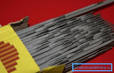 Detta foto visar märket C elektroder. Detta foto visar märket C elektroder.