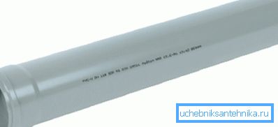 På foto - avloppsrör med en diameter av 110 mm