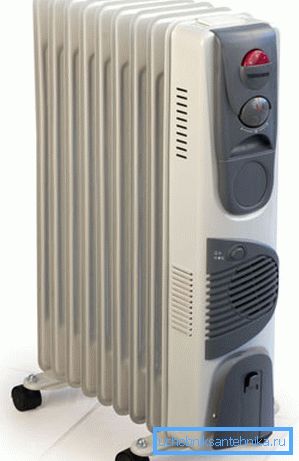 I den fotolja bärbara radiatorn