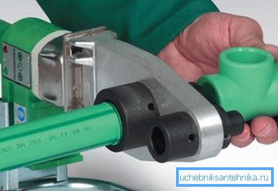 På bilden - arbeta med polypropen
