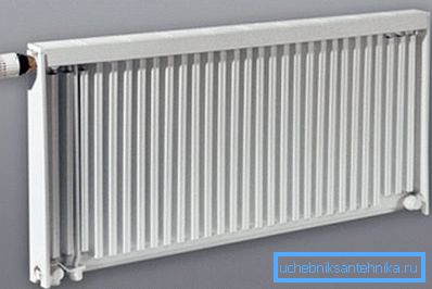 På bilden - Prado 10 Universal radiator