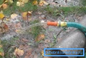 På den direkta frågan, hur mycket att pumpa en brunn efter borrning, kan du ge ett direkt svar - tills helt rent vatten kommer På den direkta frågan, hur mycket att pumpa en brunn efter borrning, kan du ge ett direkt svar - tills helt rent vatten kommer