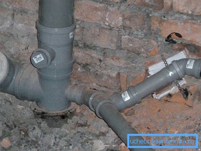 Installerad på stigaren fläkt