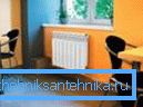 Den mest effektiva platsen för att placera en radiator ligger under fönstret.
