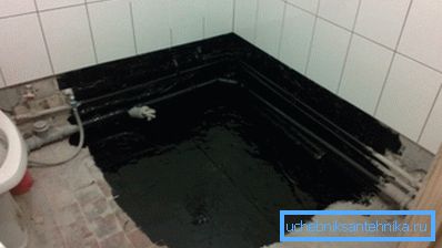 Applicera mastic.