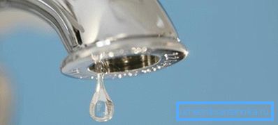 Varför droppar vattnet från en stängd kran?