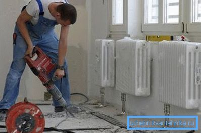 Professionell läggning av värmepanna i ett privat hus