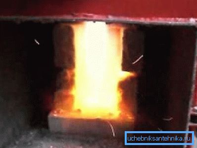 Ugnsarbetet liknar förbränning av naturgas i en gaspanna. Ugnsarbetet liknar förbränning av naturgas i en gaspanna.
