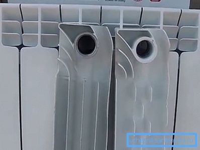 Dimensionerna av sektionen av aluminium radiatorer beror på egenskaperna hos en viss modell. Dimensionerna av sektionen av aluminium radiatorer beror på egenskaperna hos en viss modell.