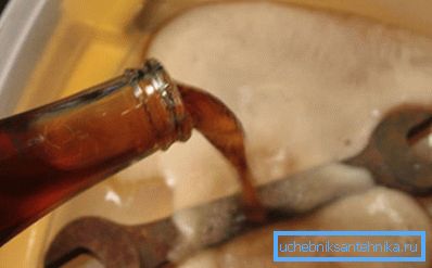 Rosten avlägsnas väldigt, mycket lätt, speciellt med metallelement och produkter med en slät yta. Rosten avlägsnas väldigt, mycket lätt, speciellt med metallelement och produkter med en slät yta.
