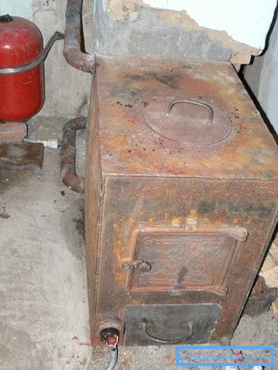 Självbyggd fast bränsleutrustning