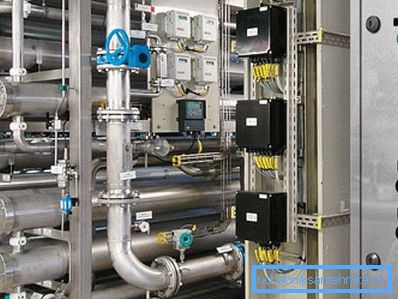 Endast en kvalificerad specialist kommer att kunna designa en kompetent ventilationsautomatik.