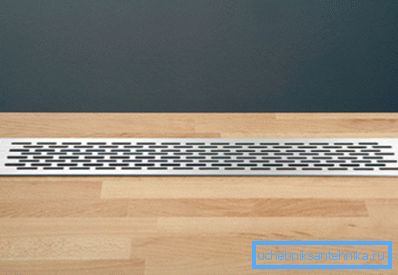 Bänkskiva utrustad med ventilationsrist