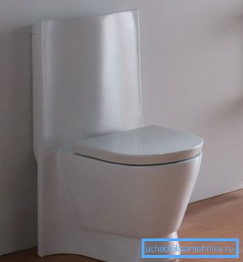 Sådana modeller är gjorda med förväntan att de kommer att installeras på själva väggen.