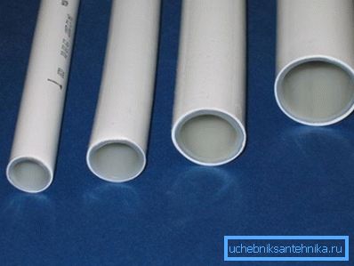 PVC-rör med olika diametrar