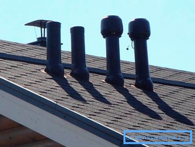 För ventilation av avlopp på taket