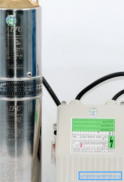 Centrifugal nedsänkbar pump levereras med en separat fördelningsenhet, som är monterad i kåpan