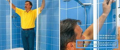 Installation av glaspaneler. Installation av glaspaneler.