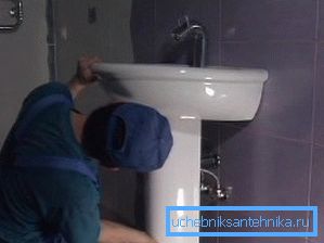 Installera ett handfat med egna händer som 