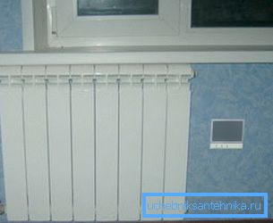 Installerad ventilation av inloppstypen måste innehålla uppvärmningsfilter och placeras nära radiatorerna så att luften i lokalerna har rätt temperatur Installerad ventilation av inloppstypen måste innehålla uppvärmningsfilter och placeras nära radiatorerna så att luften i lokalerna har rätt temperatur