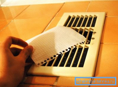 Vid blåsigt väder ökar resultatet av naturlig ventilation flera gånger.
