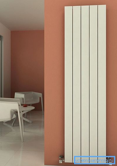 Vertikal aluminium radiator