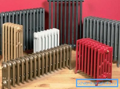 Att välja en radiator ställer inte in ett radiatoröverhäng. Att välja en radiator ställer inte in ett radiatoröverhäng.
