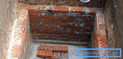 Cesspool med botten Cesspool med botten